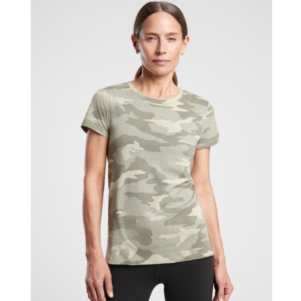 NWT Athleta Organic Daily Camo Crew | Laurel Olive